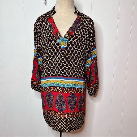 Tolani Tunic Womens Medium Boho Multicolor Printed 100% Silk Floral Geometric - Picture 1 of 5